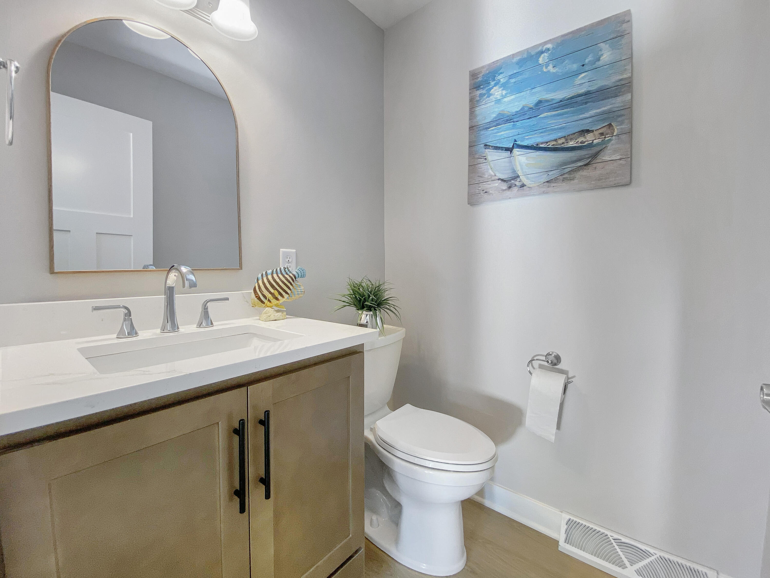 4327 29th Street Kenosha, WI 53144 - Photo 12 of 25 IMG_9669