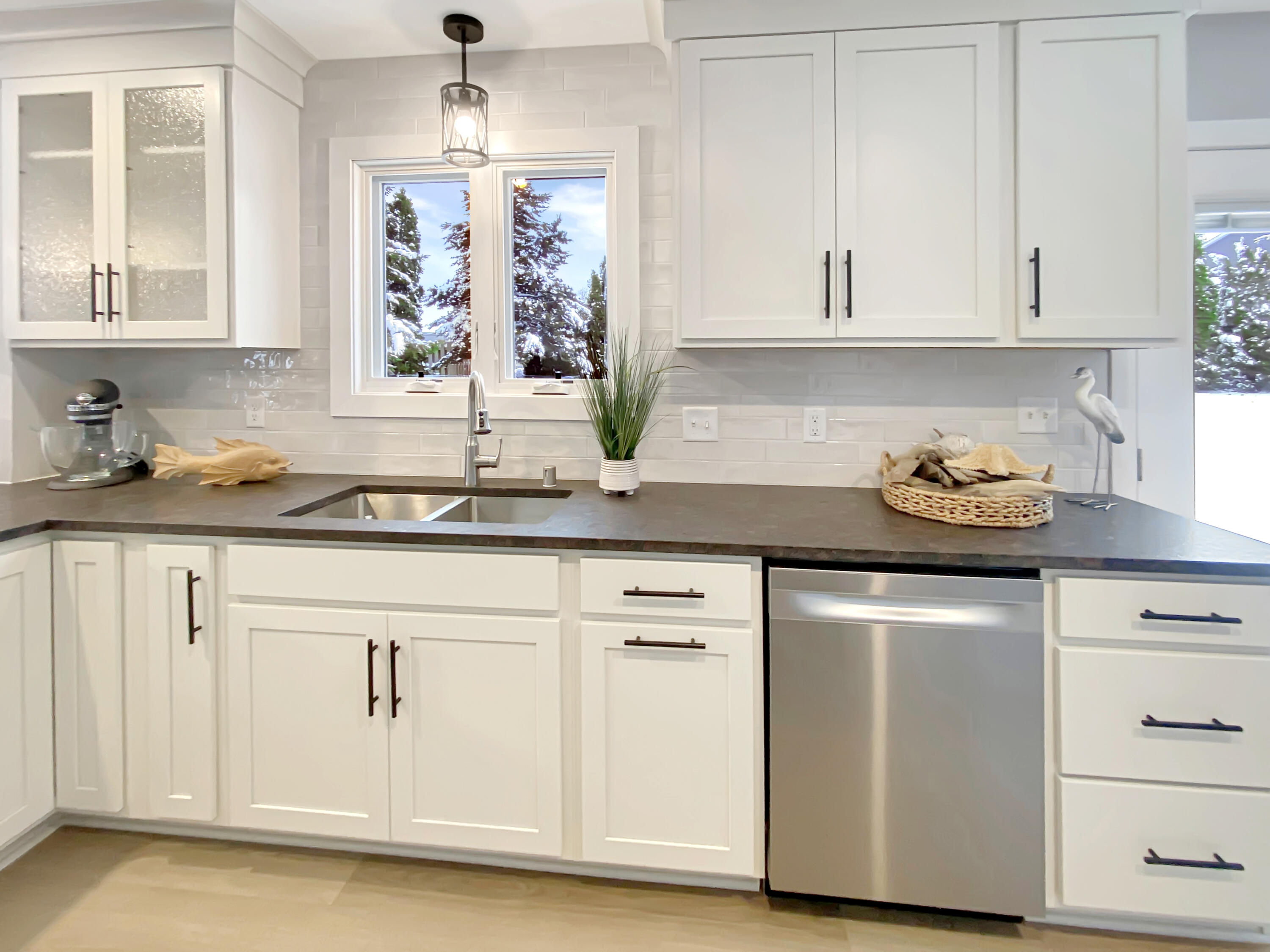 4327 29th Street Kenosha, WI 53144 - Photo 4 of 25 IMG_6428