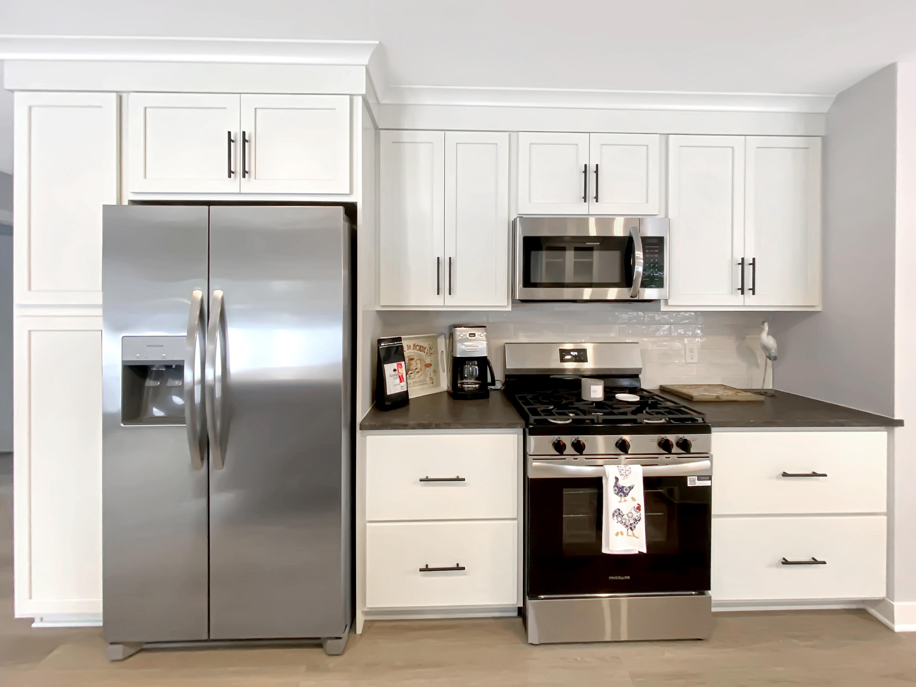 4327 29th Street Kenosha, WI 53144 - Photo 5 of 25 IMG_6427