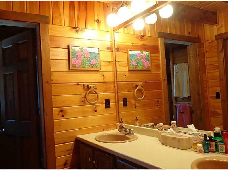 72 Corea Road Prospect Harbor, ME 04669 - Photo 7 of 32 Bathroom. 1st Floor Bath connects to...