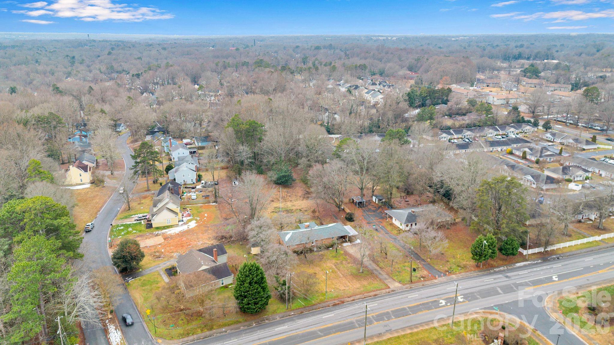 7300 Lawyers Road Charlotte, NC 28227 - Photo 3 of 6