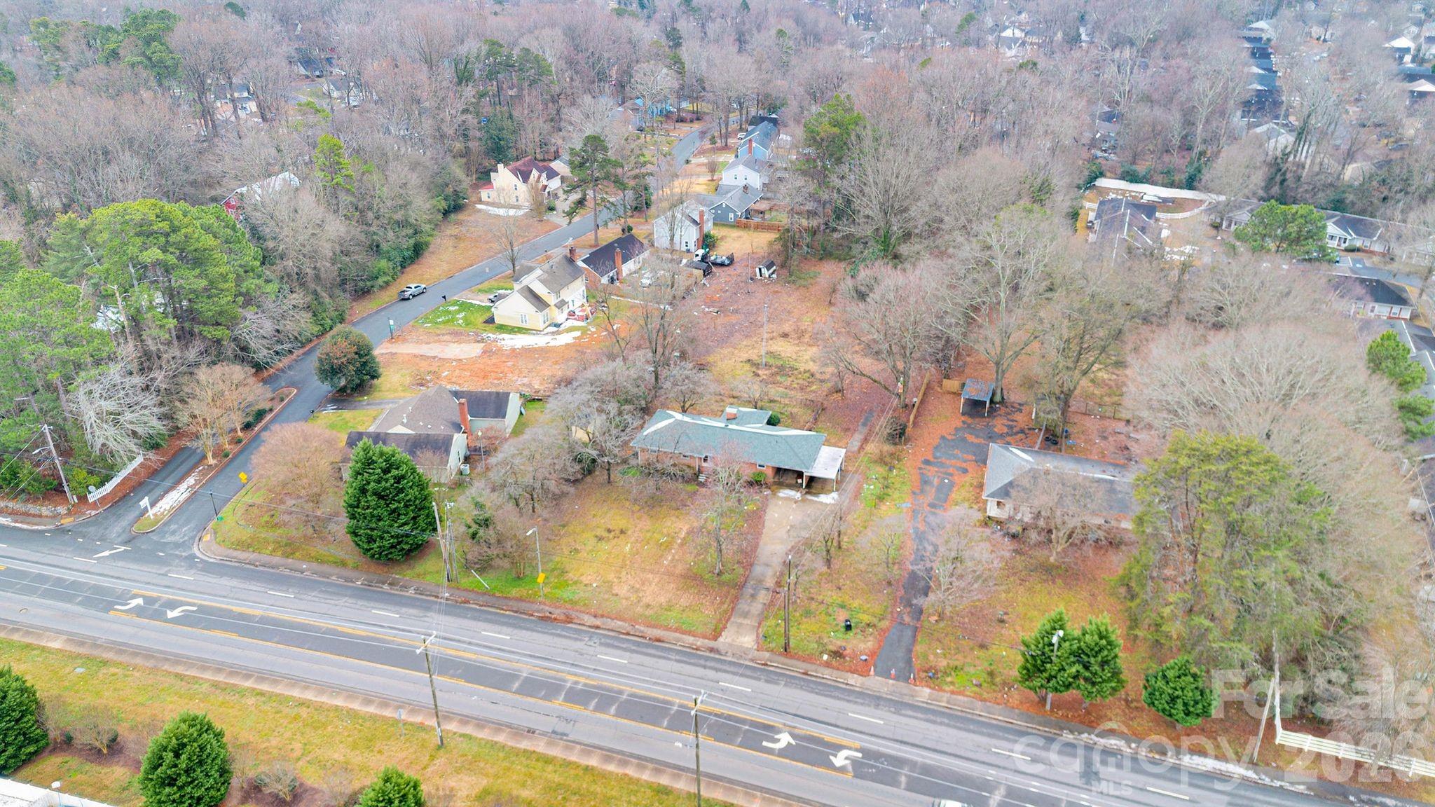 7300 Lawyers Road Charlotte, NC 28227 - Photo 4 of 6