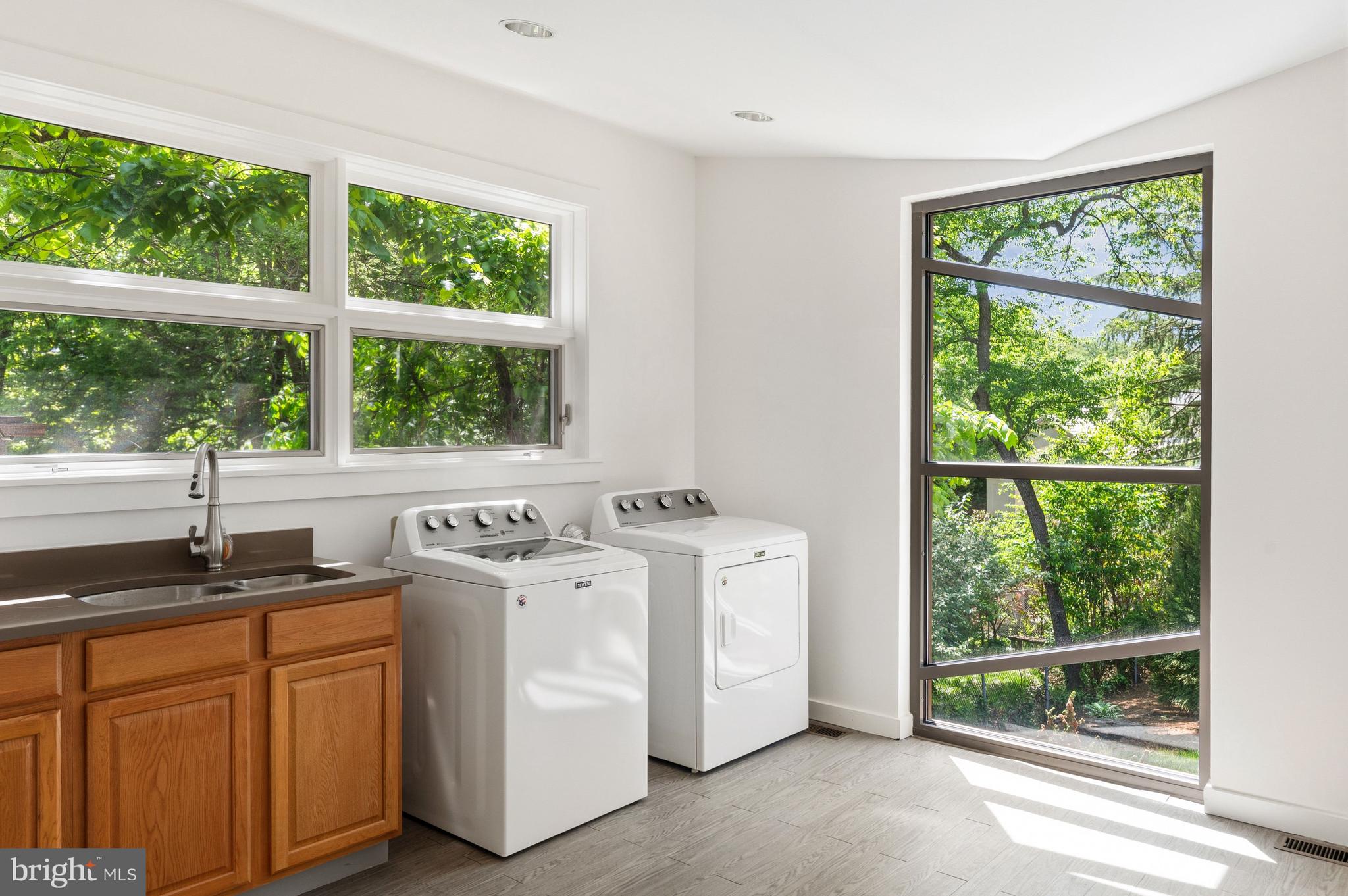 2920 Albemarle Street Northwest Washington, DC 20008 - Photo 14 of 49 Laundry Room