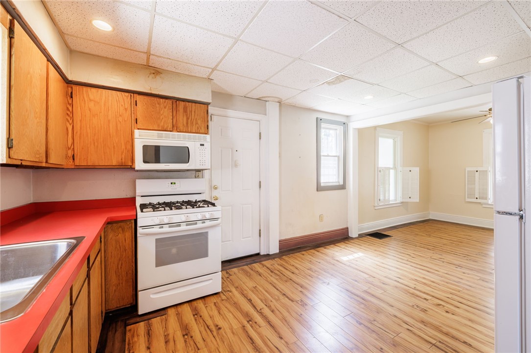 283 Breck Street Rochester, NY 14609 - Photo 9 of 22