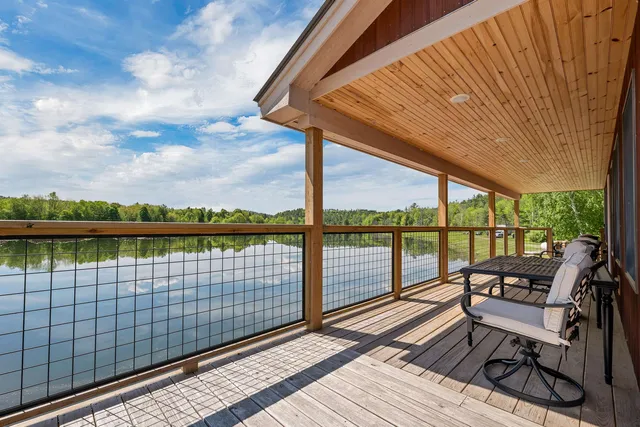 $2,200,000 | 968 Mt Moosilauke Highway, Wentworth, NH 03282