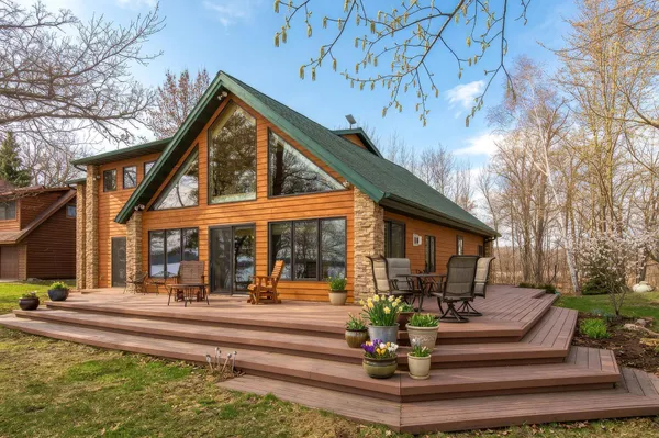 $889,000 | 21917 532nd Lane, McGregor, MN 55760