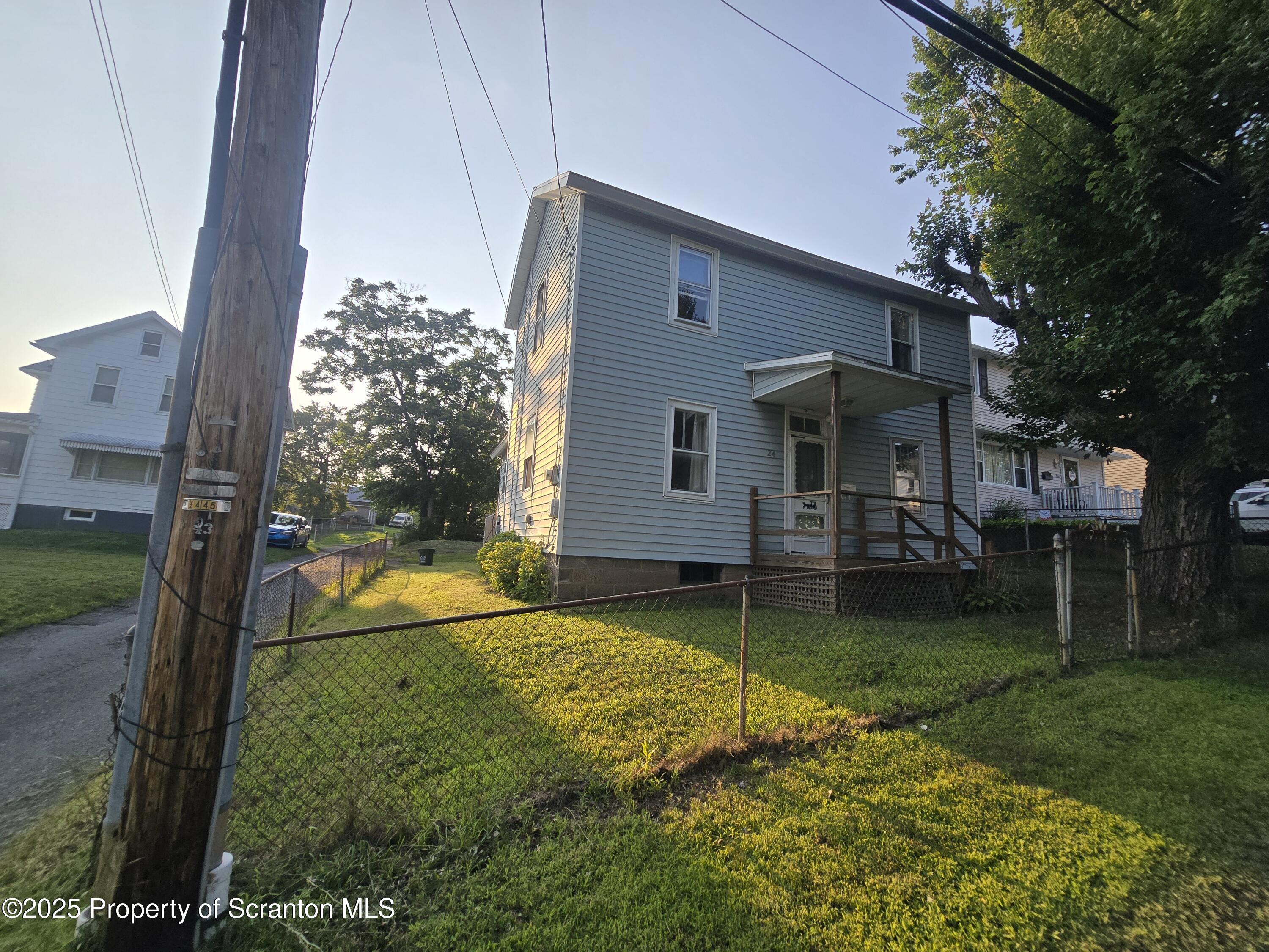 24 Delaware Street Plains, PA 18705 - Photo 4 of 28 20250803_184926