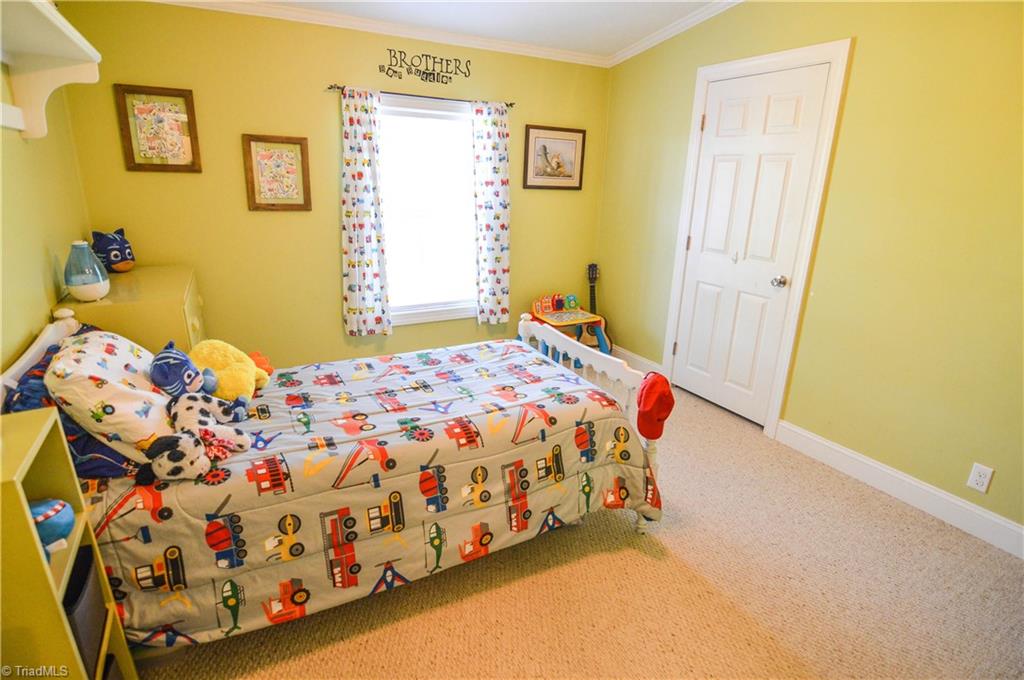 5809 Clingman Road Hamptonville, NC 27020 - Photo 18 of 22 3rd bedroom