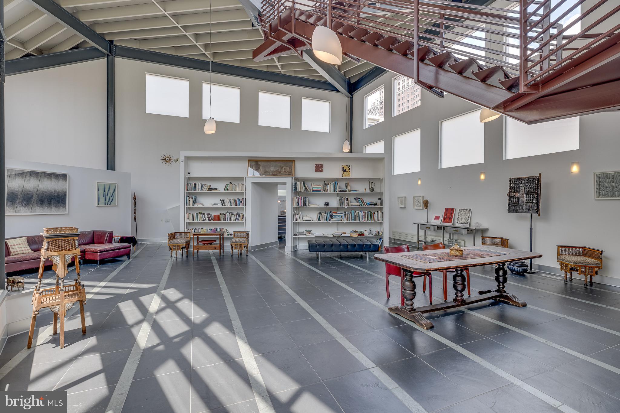 240-44 South 12th Street Philadelphia, PA 19107 - Photo 13 of 72 Grand open space