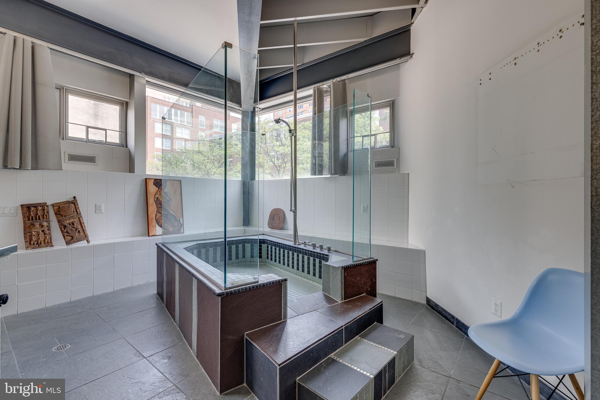 240-44 South 12th Street Philadelphia, PA 19107 - Photo 34 of 72 Primary Bath/Open Shower Design