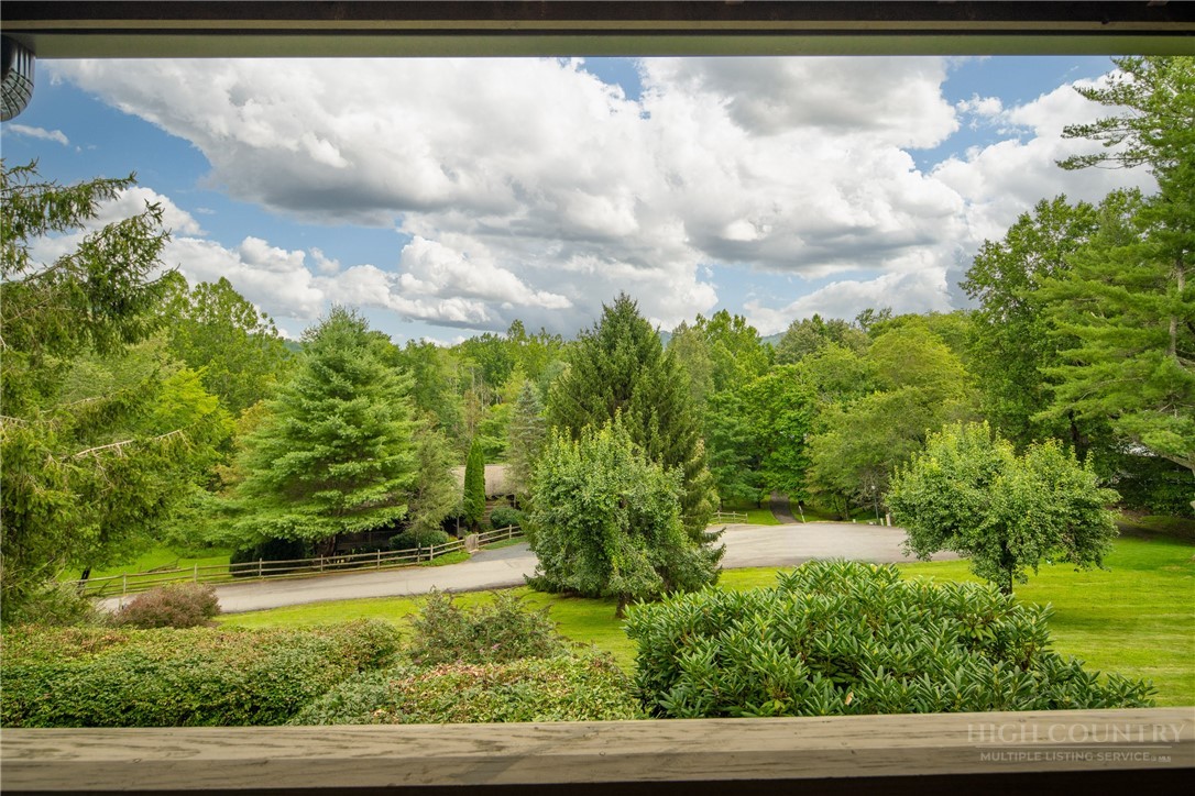 276 East Rivers Edge Boone, NC 28607 - Photo 30 of 50 Gallery Image 30