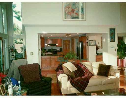 1570 Powers Run Road Pittsburgh, PA 15238 - Photo 2 of 8 Living Room.
