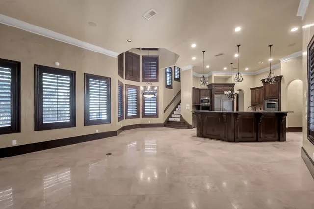 $3,300,000 | 43 Philbrook Way, The Woodlands, TX 77382