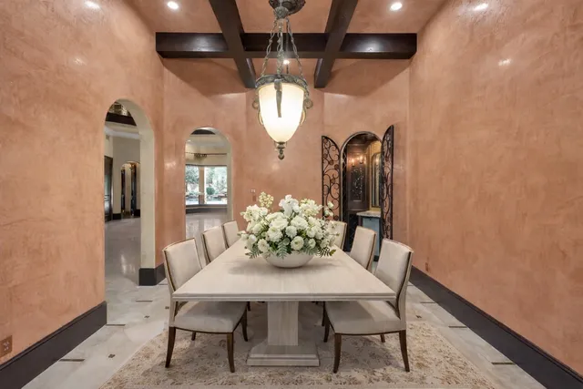 $3,300,000 | 43 Philbrook Way, The Woodlands, TX 77382