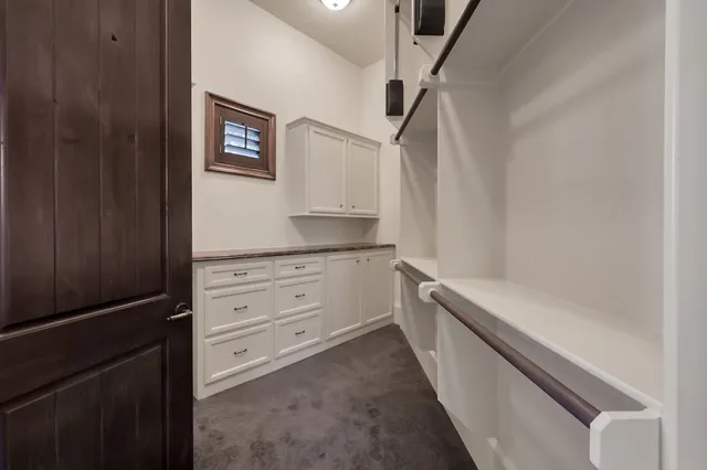 $3,300,000 | 43 Philbrook Way, The Woodlands, TX 77382