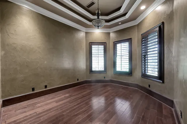 $3,300,000 | 43 Philbrook Way, The Woodlands, TX 77382