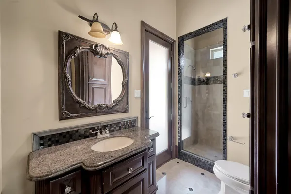 $2,990,000 | 43 Philbrook Way, The Woodlands, TX 77382