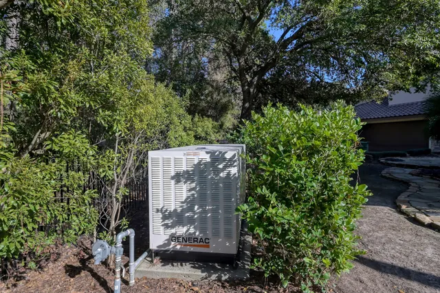 $3,300,000 | 43 Philbrook Way, The Woodlands, TX 77382