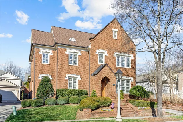 $1,290,000 | 3533 Blackhorse Lane, Charlotte, NC 28210
