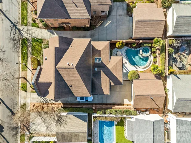 $1,290,000 | 3533 Blackhorse Lane, Charlotte, NC 28210