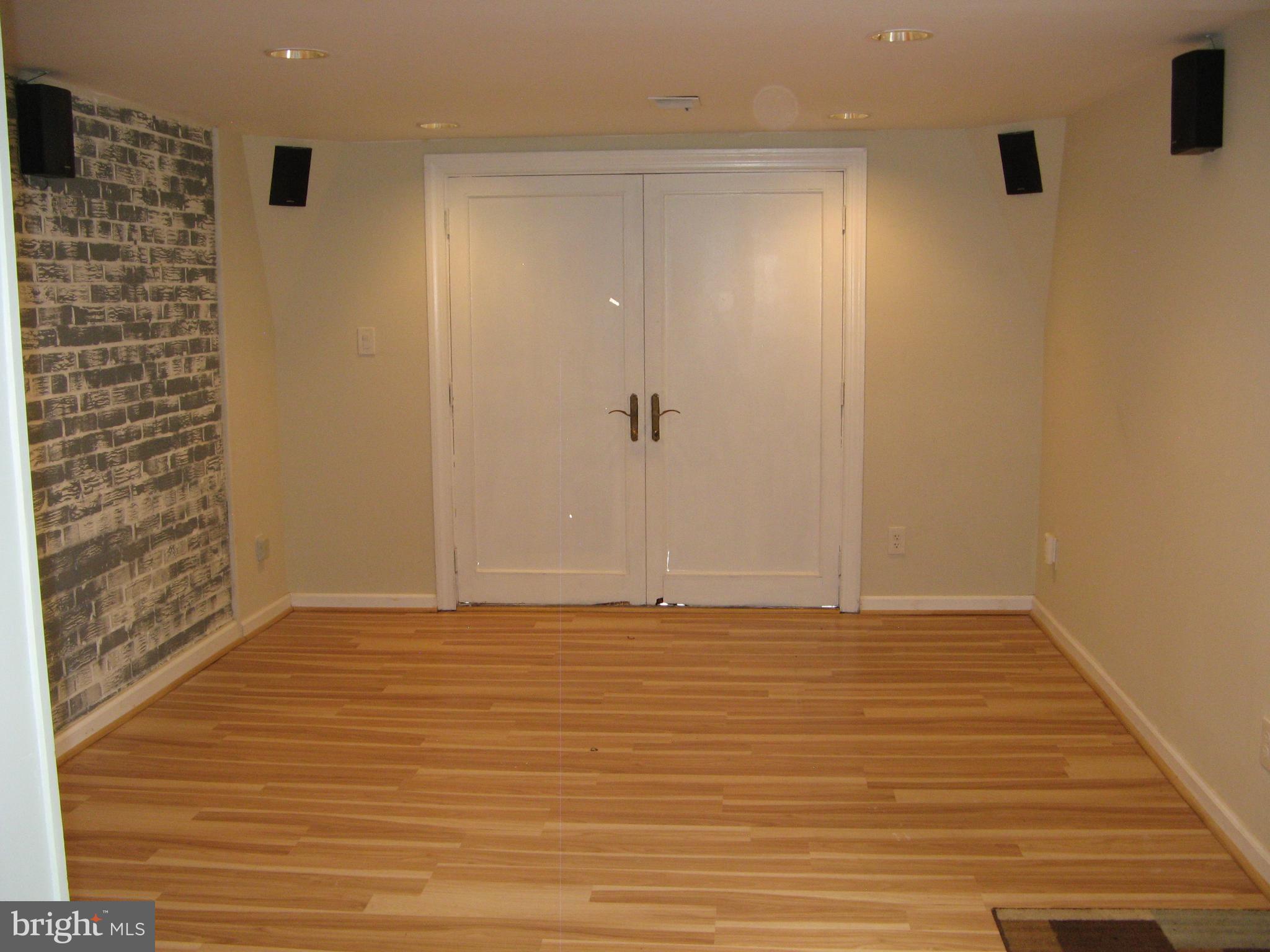 7308 Floyd Avenue Springfield, VA 22150 - Photo 15 of 17 Interior (General)