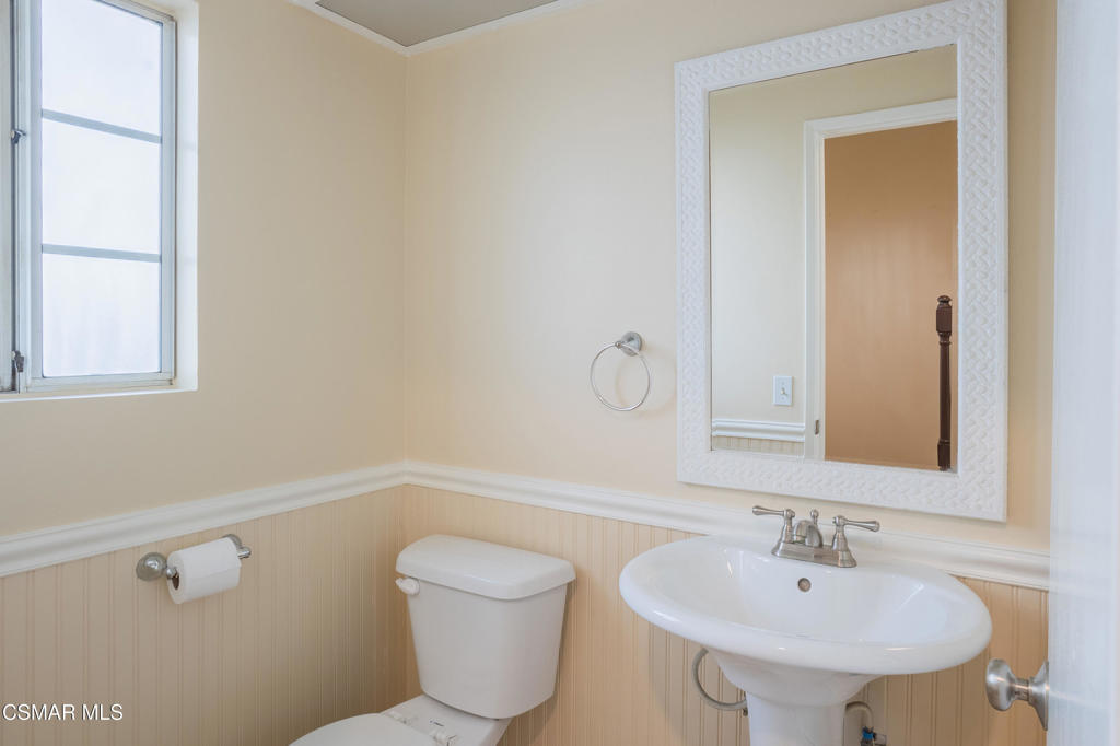 3942 Cochran Street, Unit 48 Simi Valley, CA 93063 - Photo 9 of 24