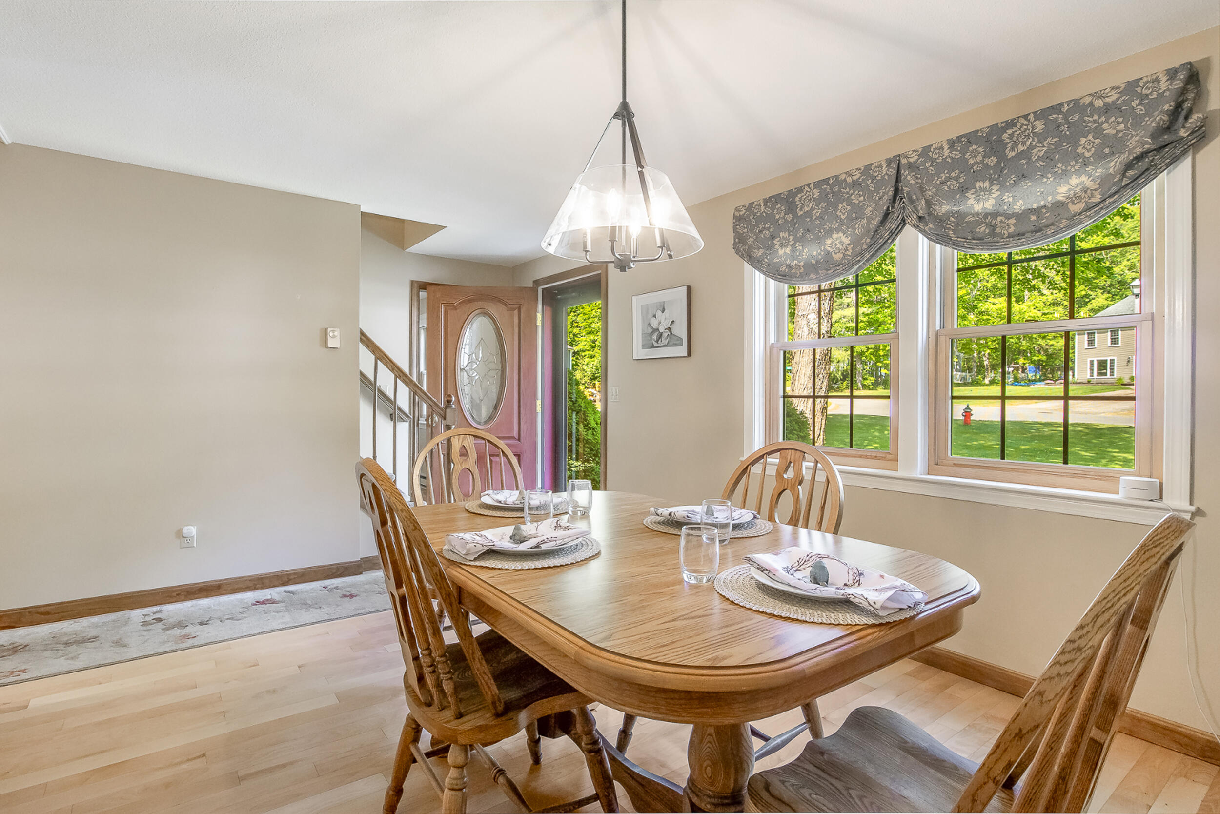 51 Beaver Dam Road South Berwick, ME 03908 - Photo 3 of 45 Dining Room