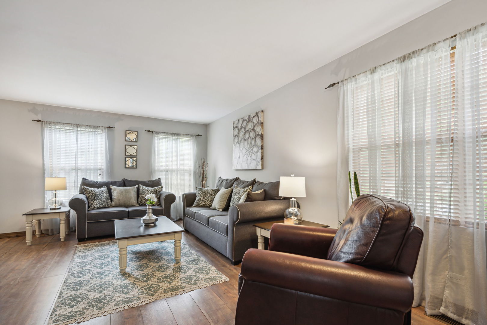 238 Ironbark Way Bolingbrook, IL 60440 - Photo 4 of 21 a living room with furniture and a large window