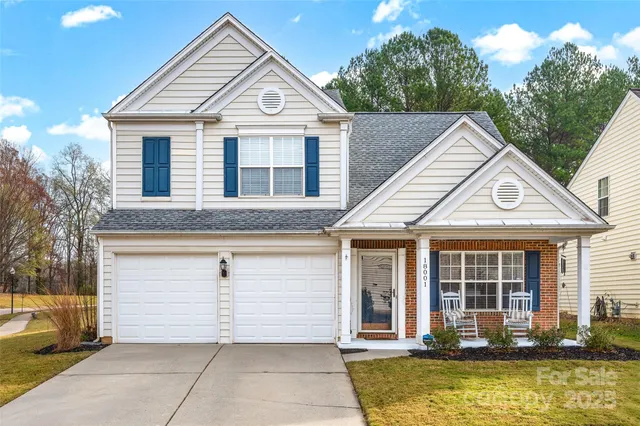 $475,000 | 18001 Bluff Inlet Road, Cornelius, NC 28031