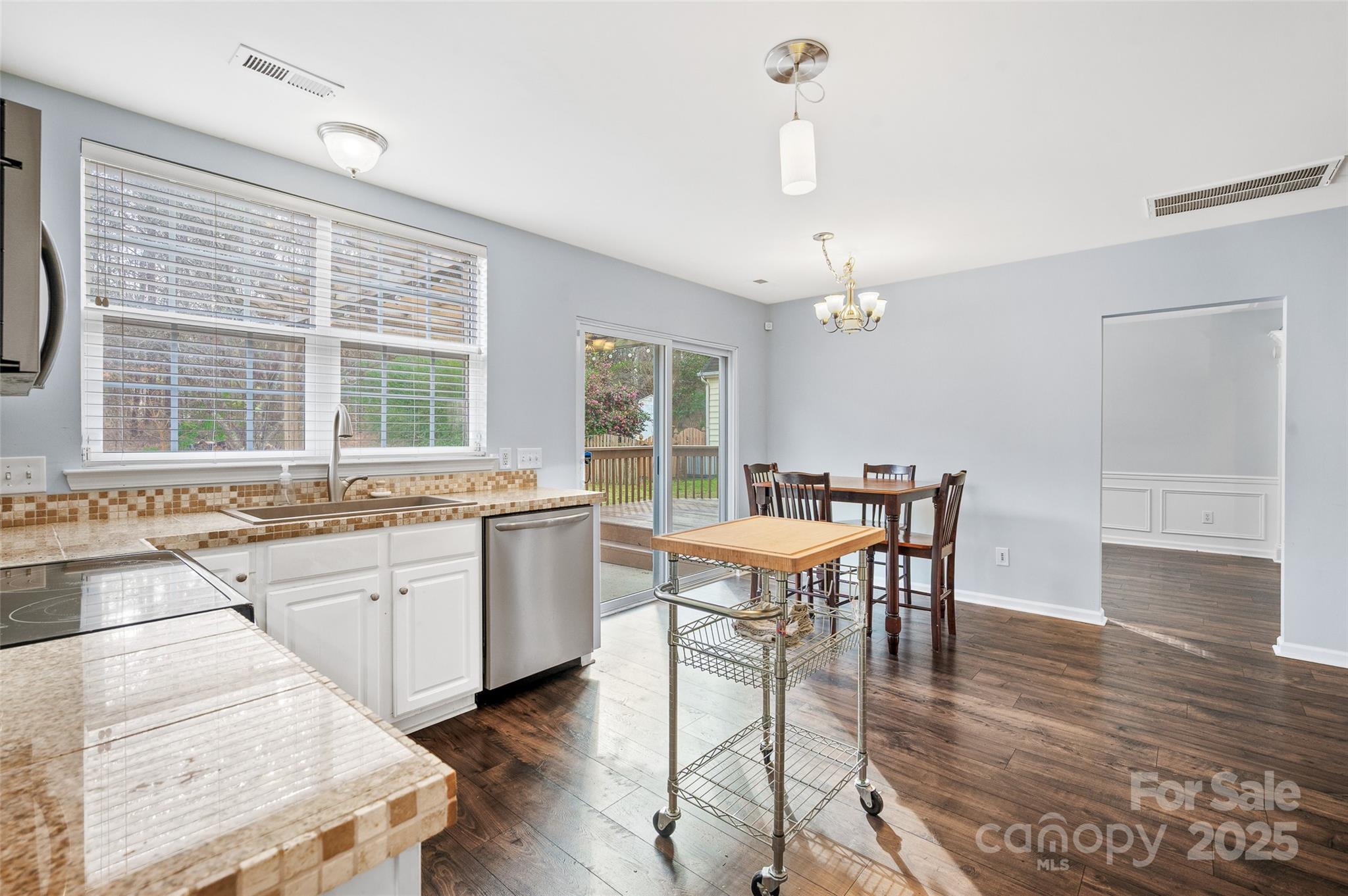 18001 Bluff Inlet Road Cornelius, NC 28031 - Photo 12 of 38