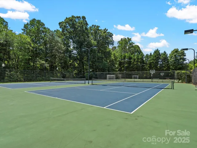 $475,000 | 18001 Bluff Inlet Road, Cornelius, NC 28031