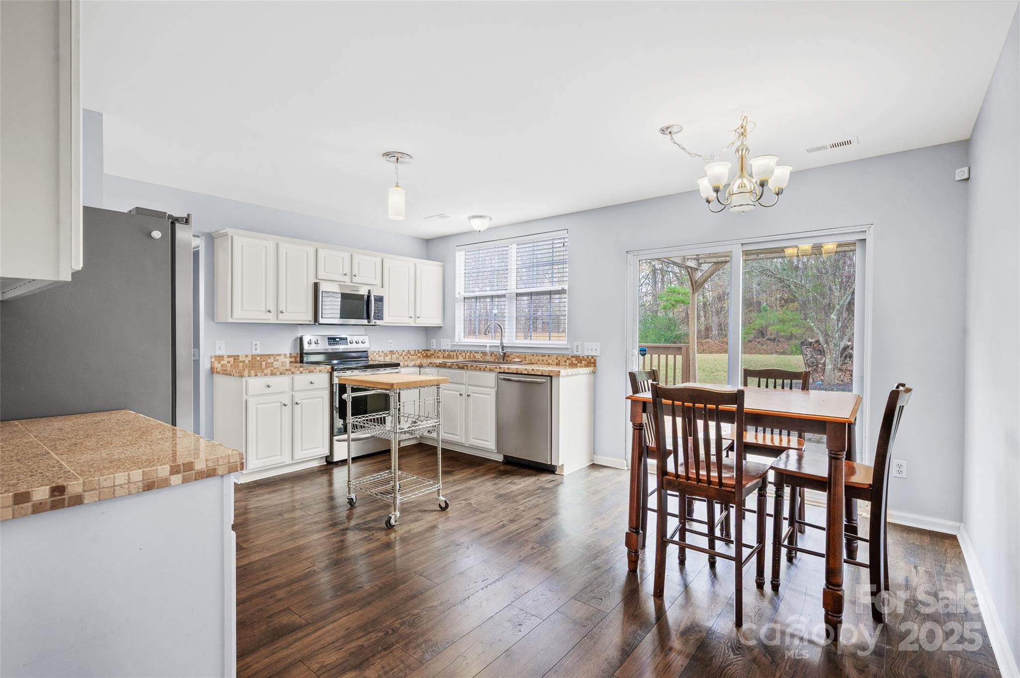 18001 Bluff Inlet Road Cornelius, NC 28031 - Photo 8 of 38