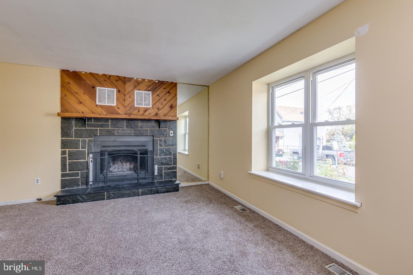 418 Bem Street Riverside, NJ 08075 - Photo 5 of 31