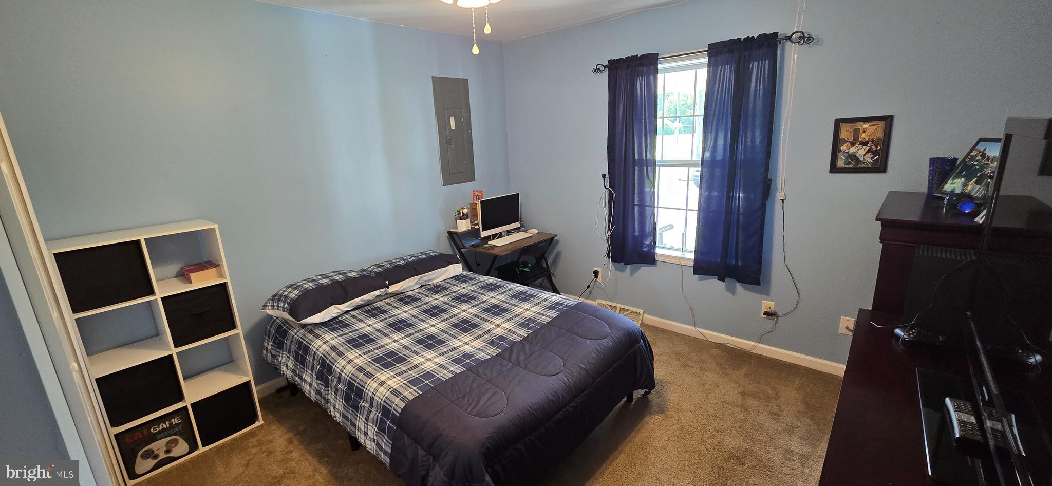 540 Ackley Road Newport, NJ 08345 - Photo 21 of 32 Bedroom next to laundry room
