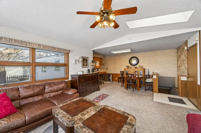 $349,000 | 7398 Tempo Terrace Northeast, Fridley, MN 55432