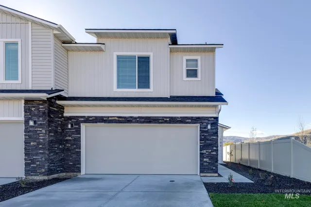 $359,990 | 109 Bighorn Street, Horseshoe Bend, ID 83629