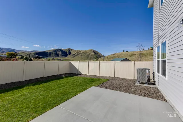 $349,990 | 109 Bighorn Street, Horseshoe Bend, ID 83629