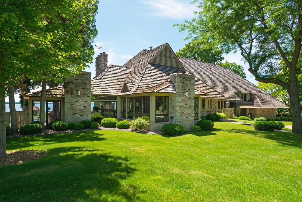 578 Harrington Road Wayzata, MN 55391 - Photo 17 of 29 Gallery Image 17