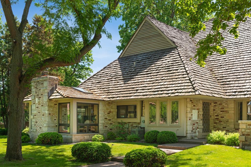 578 Harrington Road Wayzata, MN 55391 - Photo 26 of 29 Gallery Image 26