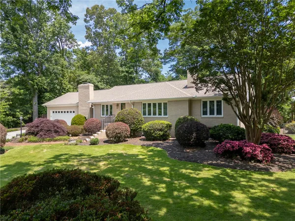 $559,999 | 208 Mountain View Lane, Clemson, SC 29631