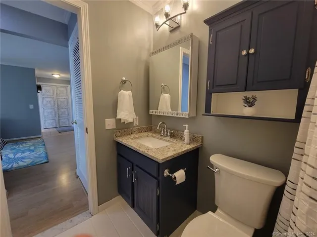 $2,000 | 22 Essex Court, Unit 22, Brookfield, CT 06804