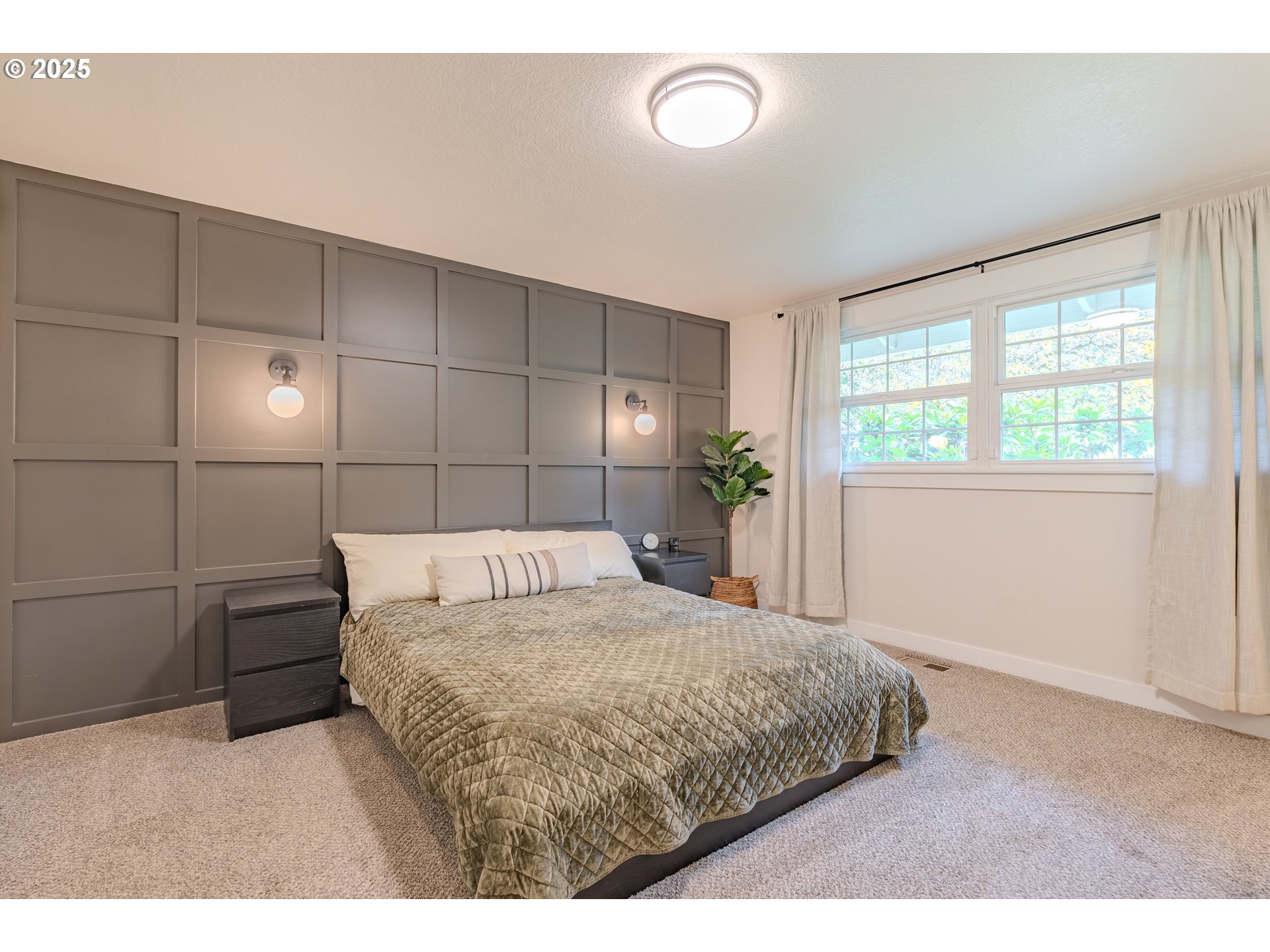 20908 Northeast 67th Avenue Battle Ground, WA 98604 - Photo 23 of 47 a bedroom with a bed and a window