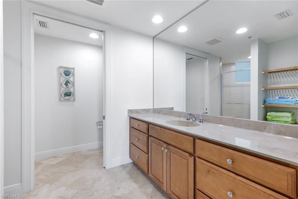 265 Indies Way, Unit 904 Naples, FL 34110 - Photo 15 of 31
