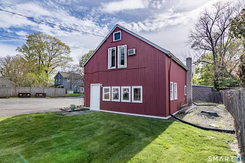 $1,000,000 | 48 State Street, Guilford, CT 06437