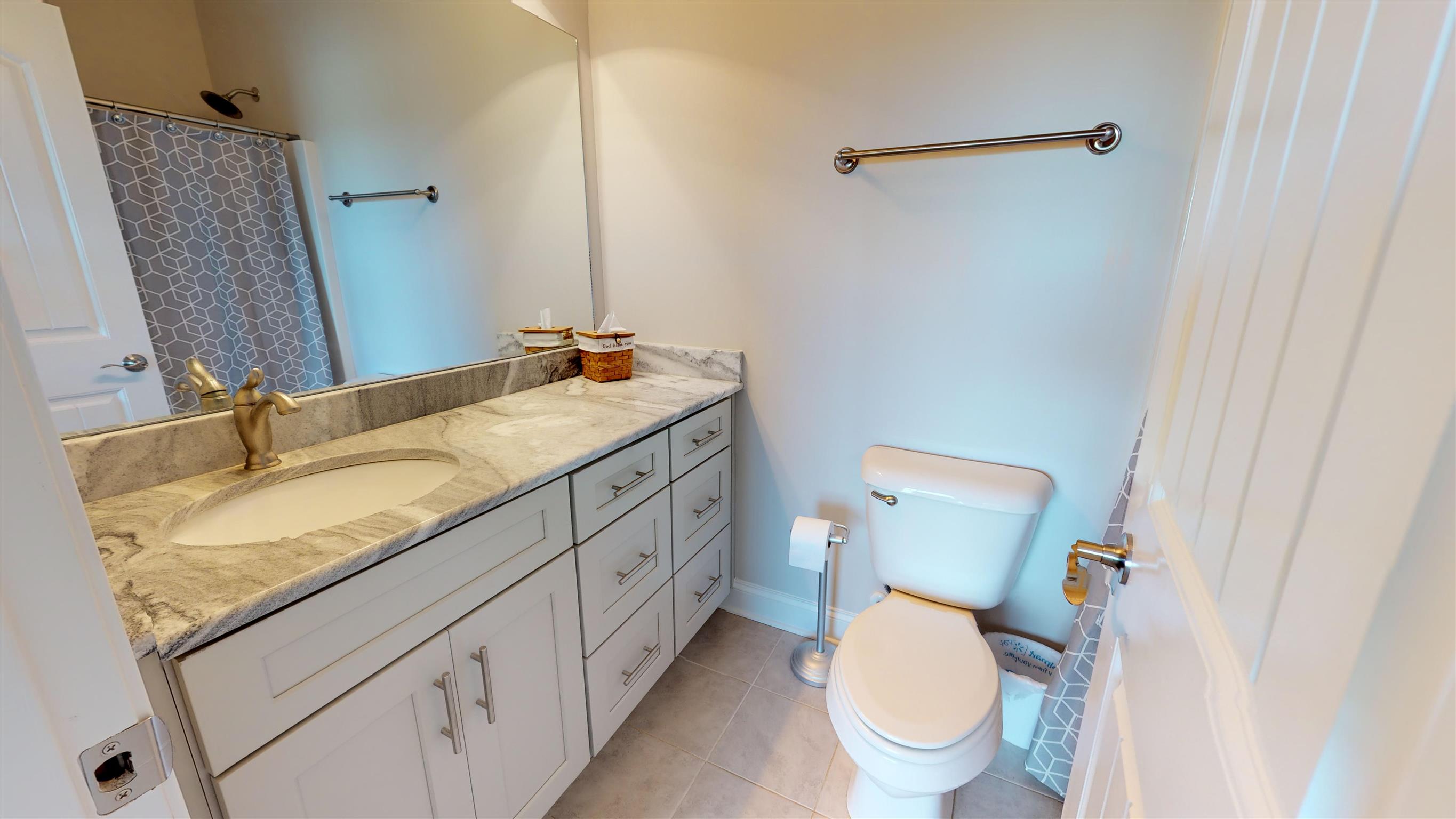2600 Midland Fosterville Road Bell Buckle, TN 37020 - Photo 23 of 30 Bathroom for #3 bedroom