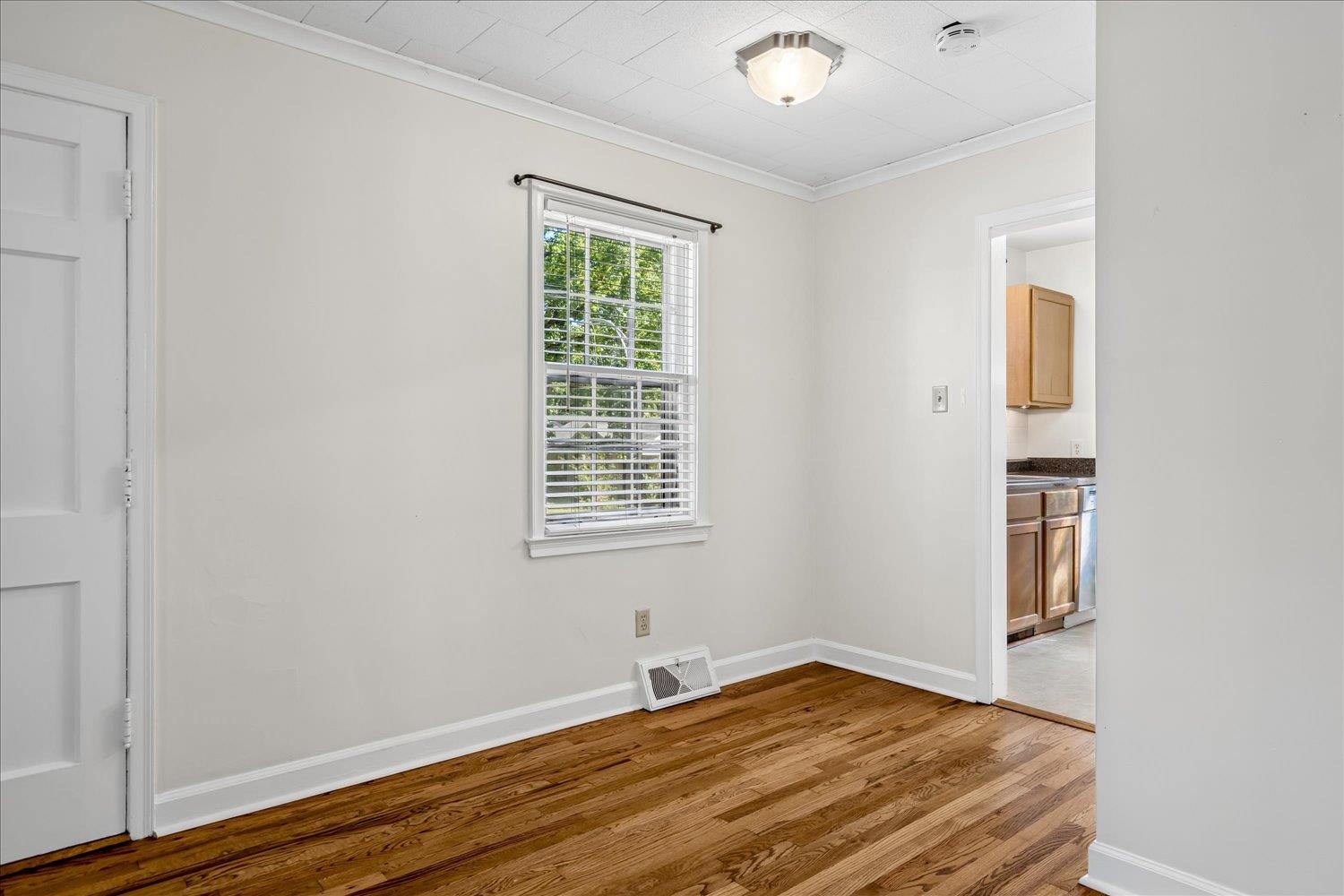 465 Grahamwood Drive Memphis, TN 38122 - Photo 18 of 35 Gallery Image 18