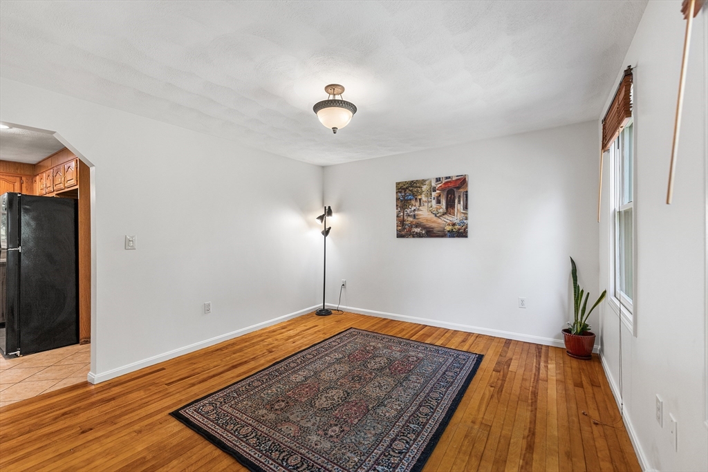 89 Old Andover Road North Reading, MA 01864 - Photo 7 of 42