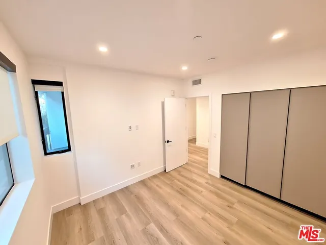 $6,200 | 8326 Blackburn Avenue, Unit 304, Los Angeles, CA 90048