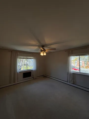 $1,500 | 1321 West Main Street, Unit 301, Lake Geneva, WI 53147