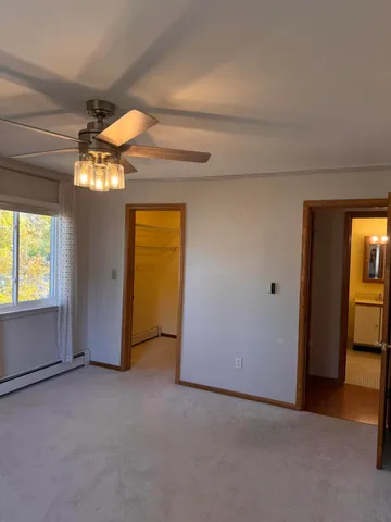 $1,500 | 1321 West Main Street, Unit 301, Lake Geneva, WI 53147